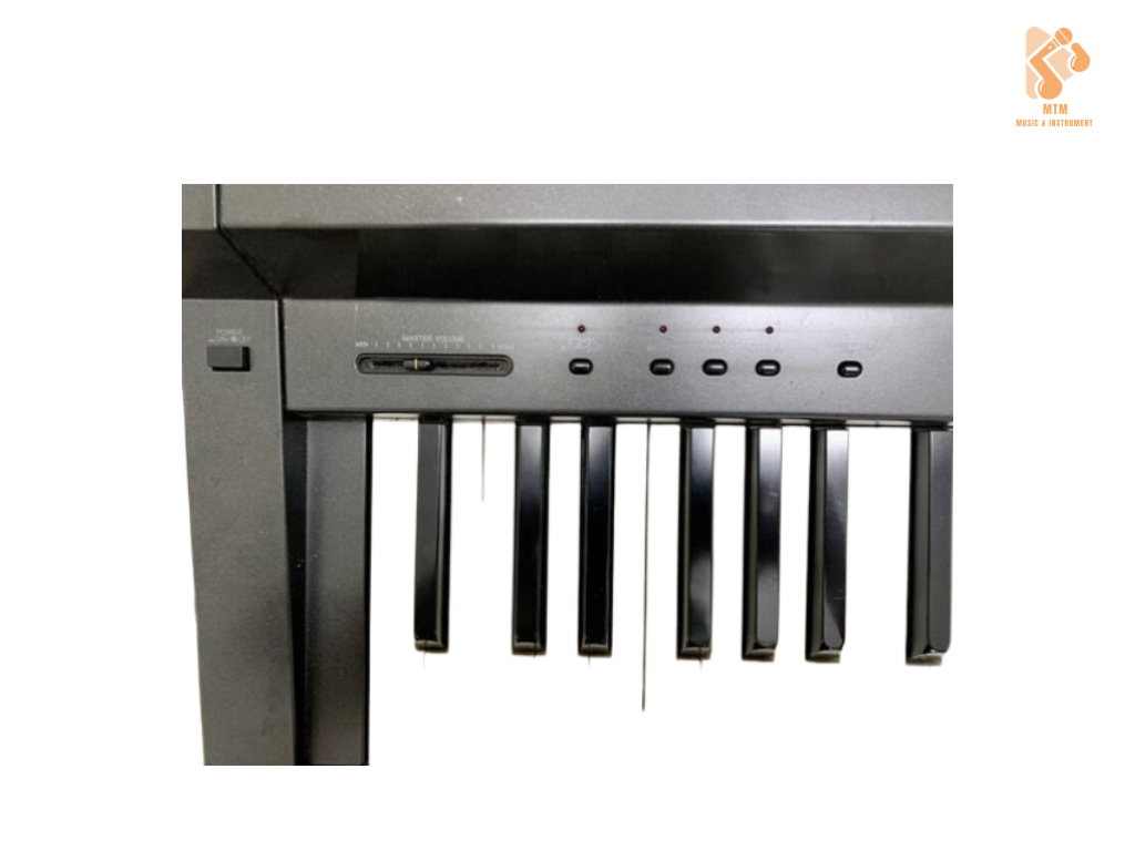 YAMAHA CLP-50 ( LIKE NEW )