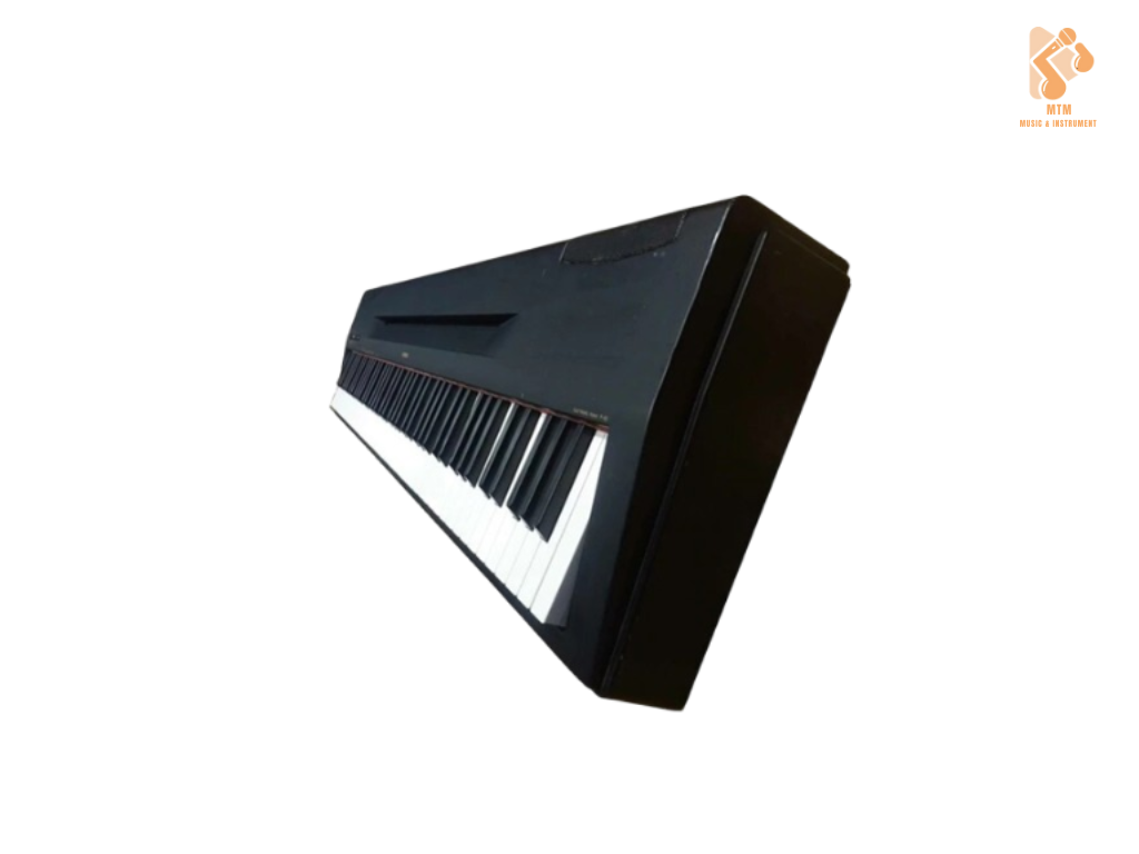YAMAHA P-60 ( LIKE NEW )